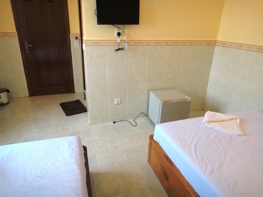 Borey Vatanac Guesthouse Kampot Dış mekan fotoğraf