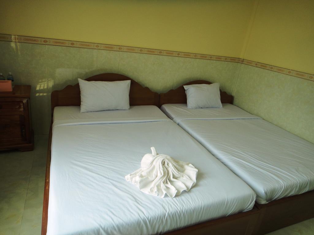 Borey Vatanac Guesthouse Kampot Dış mekan fotoğraf
