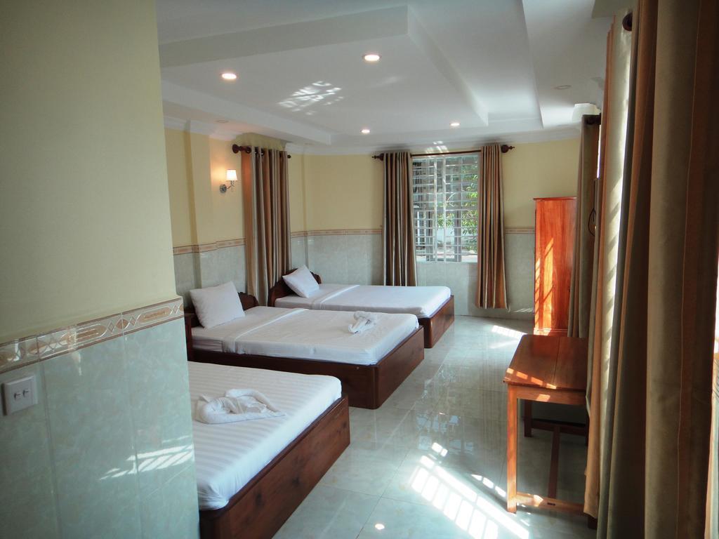 Borey Vatanac Guesthouse Kampot Dış mekan fotoğraf