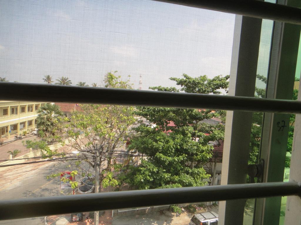 Borey Vatanac Guesthouse Kampot Dış mekan fotoğraf