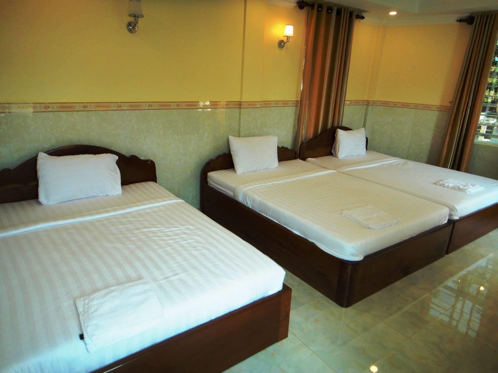 Borey Vatanac Guesthouse Kampot Dış mekan fotoğraf
